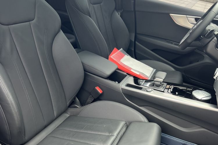 Used Audi A5 2023 Sportback 40 TFSI Fashionable and Dynamic Model Right Front Seat