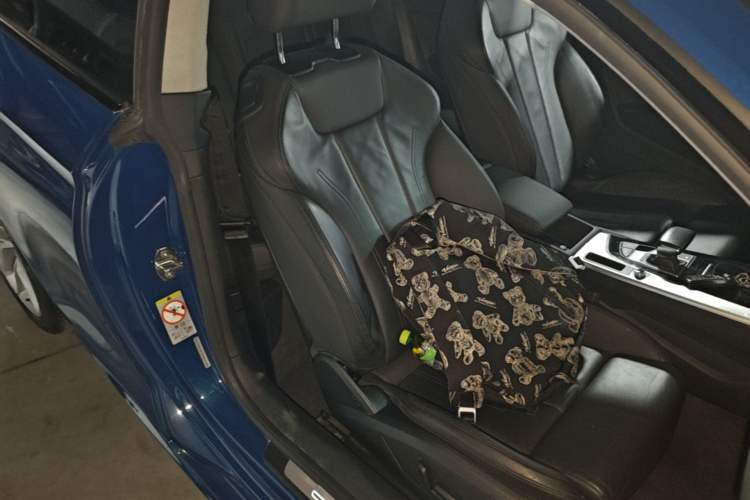 Used Audi A5 2023 Coupe 40 TFSI Fashionable and Dynamic Model Right Front Seat