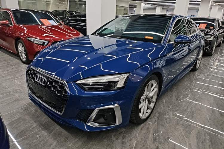 Used Audi A5 2023 Sportback 40 TFSI Fashionable and Dynamic Model Guazi used car, China used car export, Used car for sale, Used cars, Cheapest cars for sale