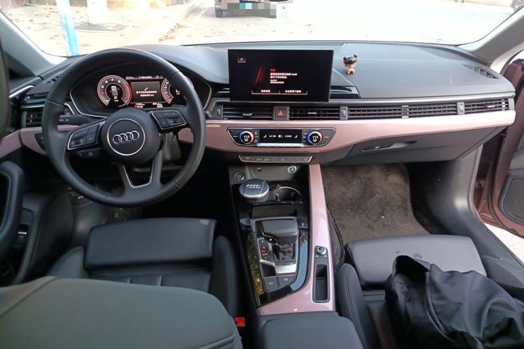 Used Audi A5 2023 Sportback 40 TFSI Fashionable and Dynamic Model Center Console