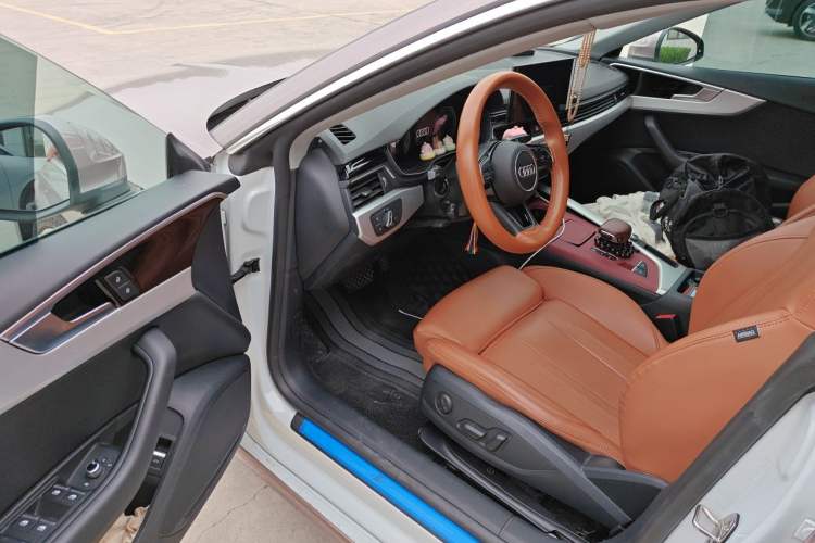 Used Audi A5 2023 Sportback 40 TFSI Fashionable and Dynamic Model Driver Seat