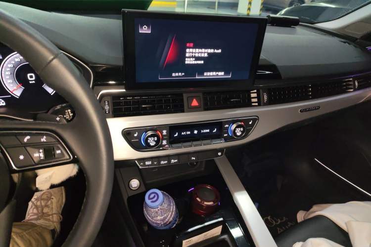 Used Audi A5 2023 Sportback 40 TFSI quattro Luxury Dynamic Edition Audio And AC Panel