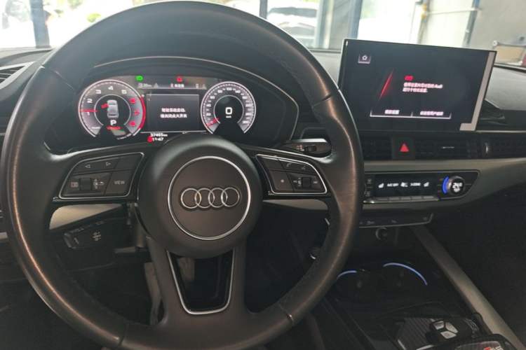 Used Audi A5 2023 Sportback 40 TFSI Fashionable and Dynamic Model Center Console