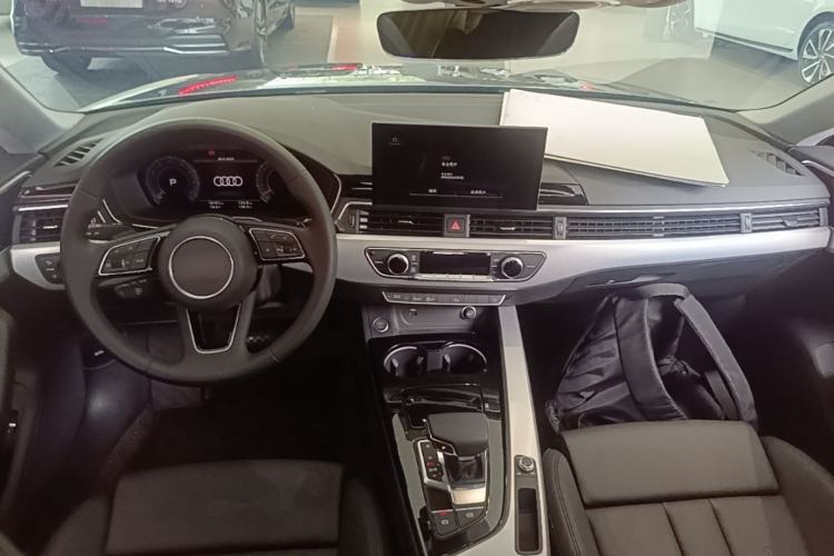 Used Audi A5 2023 Sportback 40 TFSI Fashionable and Dynamic Model Center Console