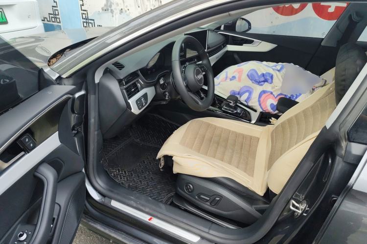 Used Audi A5 2023 Sportback 40 TFSI quattro Luxury Dynamic Edition Driver Seat