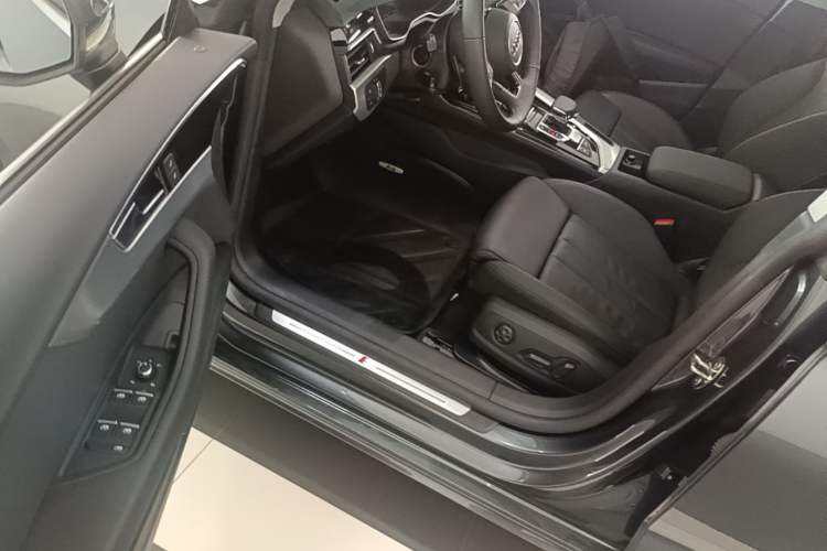 Used Audi A5 2023 Sportback 40 TFSI Fashionable and Dynamic Model Driver Seat