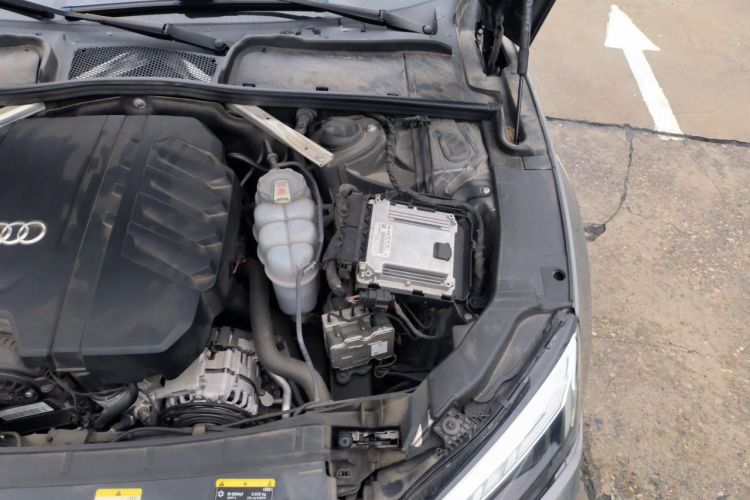 Used Audi A5 2023 Sportback 40 TFSI Fashionable and Dynamic Model Engine Bay Left