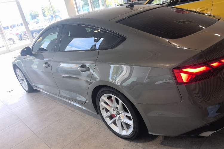 Used Audi A5 2023 Sportback 40 TFSI Fashionable and Dynamic Model Exterior 3