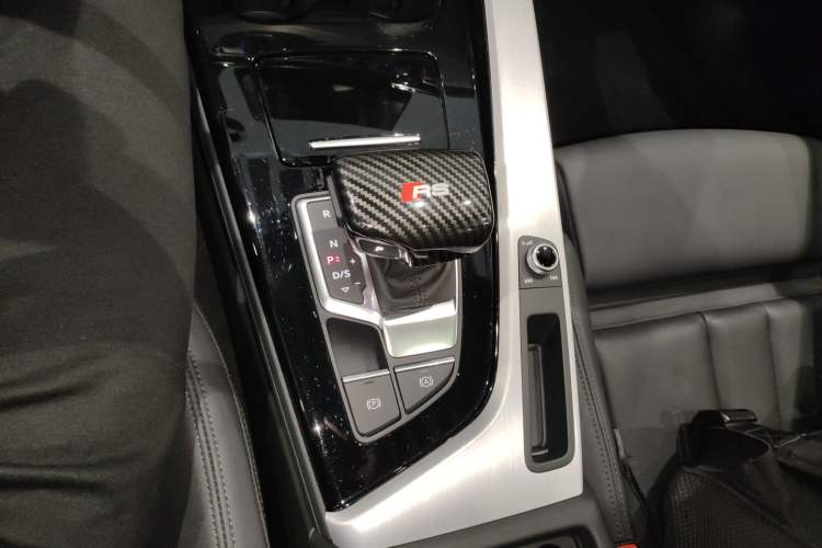 Used Audi A5 2023 Sportback 40 TFSI quattro Luxury Dynamic Edition Gear Lever