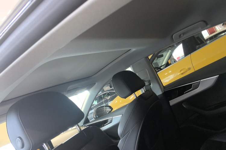 Used Audi A5 2023 Sportback 40 TFSI Fashionable and Dynamic Model Headliner