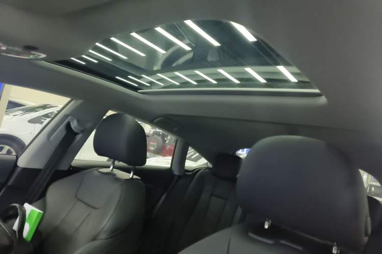 Used Audi A5 2023 Sportback 40 TFSI quattro Luxury Dynamic Edition Headliner