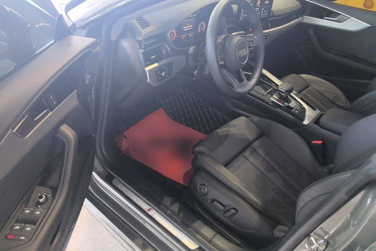 Used Audi A5 2023 Sportback 40 TFSI Fashionable and Dynamic Model Interior 3
