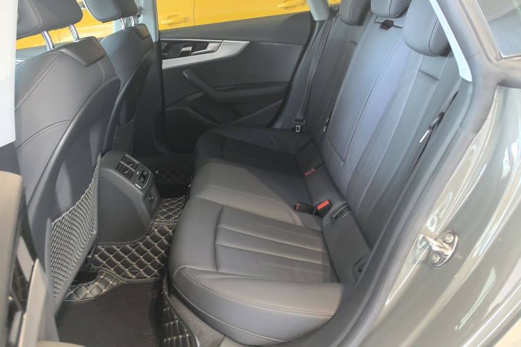 Used Audi A5 2023 Sportback 40 TFSI Fashionable and Dynamic Model Interior 4