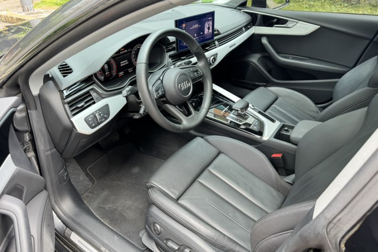 Used Audi A5 2023 Sportback 40 TFSI quattro Luxury Dynamic Edition Interior 4