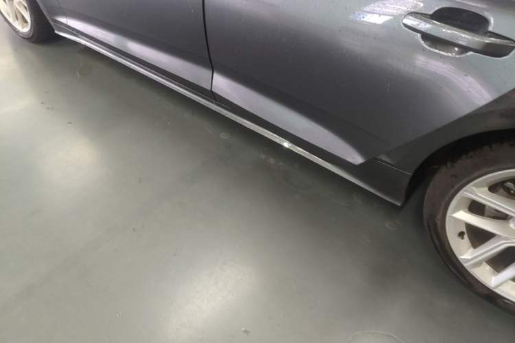 Used Audi A5 2023 Sportback 40 TFSI Fashionable and Dynamic Model Left Side Sill
