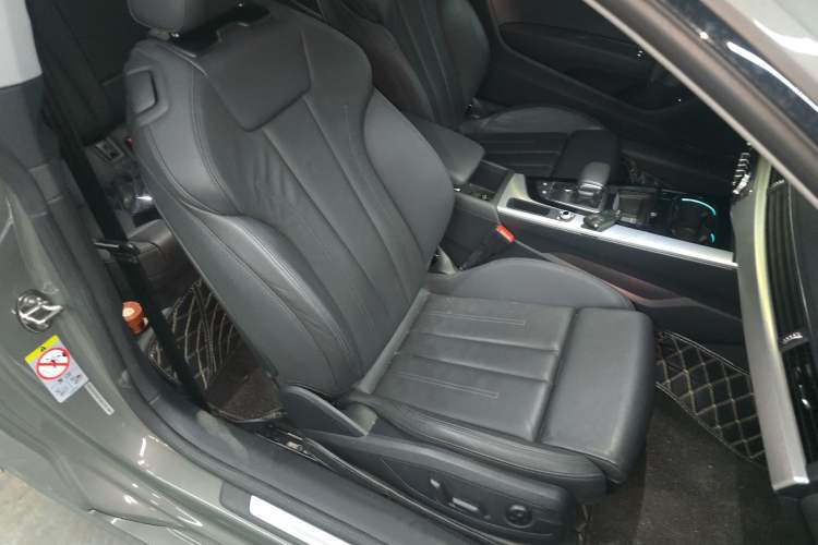 Used Audi A5 2023 Coupe 40 TFSI Fashionable and Dynamic Model Right Front Seat
