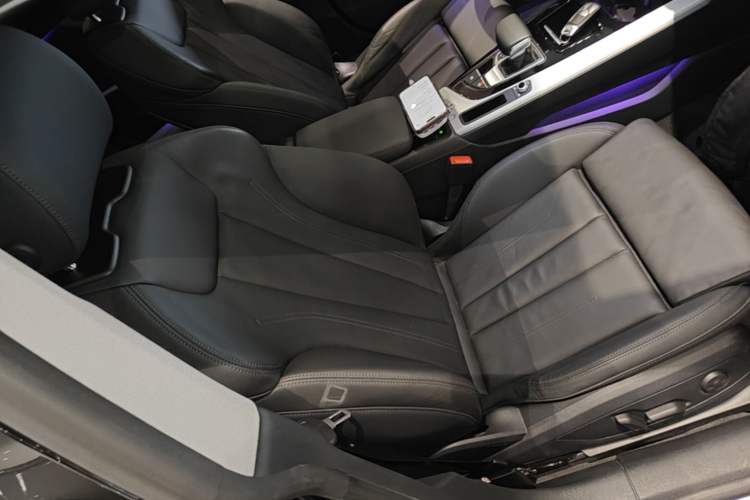 Used Audi A5 2023 Sportback 40 TFSI quattro Luxury Dynamic Edition Right Front Seat