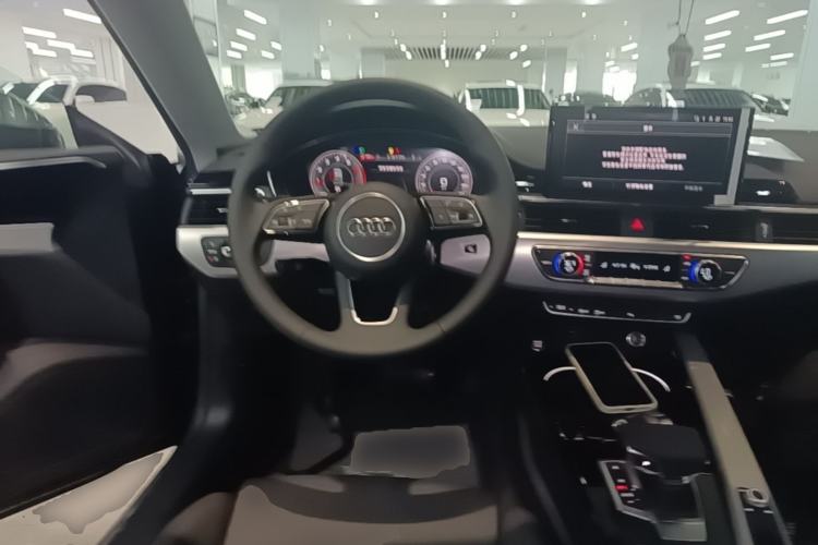 Used Audi A5 2023 Sportback 40 TFSI Fashionable and Dynamic Model Steering Wheel