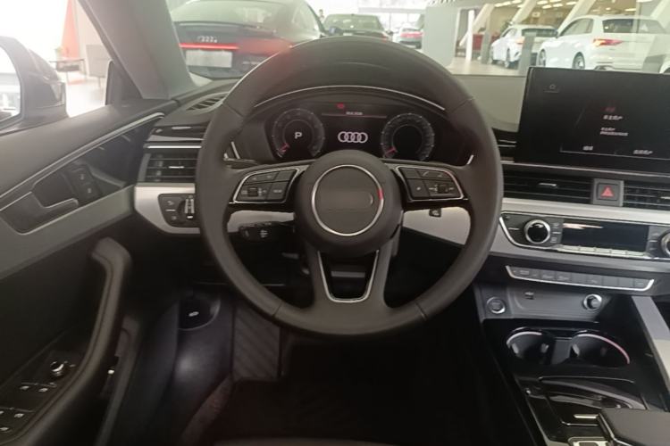 Used Audi A5 2023 Sportback 40 TFSI Fashionable and Dynamic Model Steering Wheel