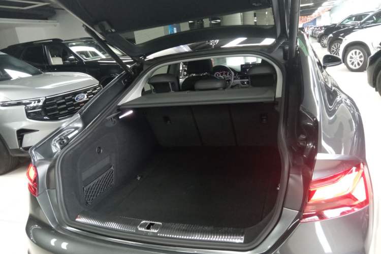Used Audi A5 2023 Sportback 40 TFSI quattro Luxury Dynamic Edition Trunk