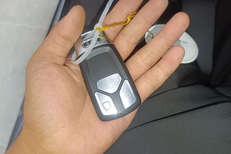 Used Audi A5 2023 Sportback 40 TFSI Fashionable and Dynamic Model Vehicle Key