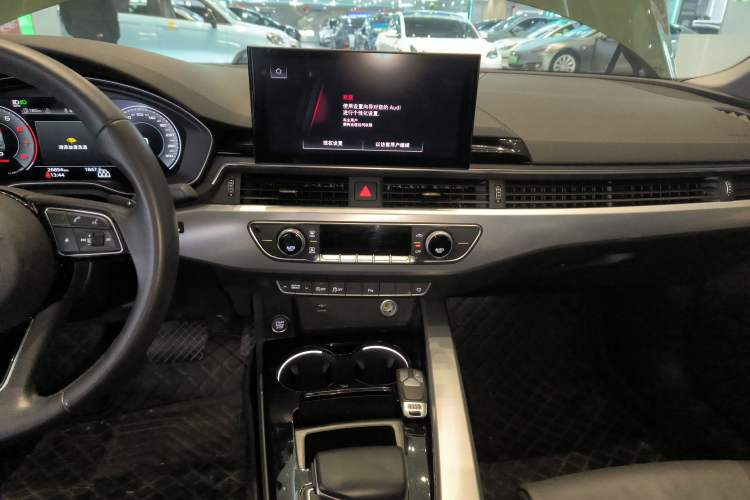 Used Audi A5 2023 Sportback 40 TFSI Fashionable and Dynamic Model Audio And AC Panel