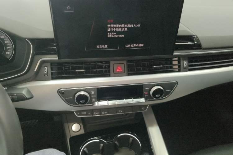 Used Audi A5 2023 Sportback 40 TFSI Fashionable and Dynamic Model Audio And AC Panel