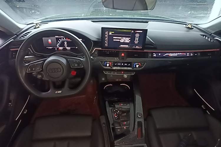 Used Audi A5 2023 Sportback 40 TFSI quattro Luxury Dynamic Edition Center Console