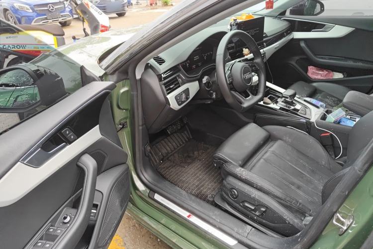 Used Audi A5 2023 Sportback 40 TFSI quattro Luxury Dynamic Edition Driver Seat