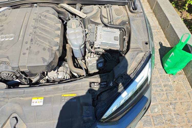 Used Audi A5 2023 Sportback 40 TFSI quattro Luxury Dynamic Edition Engine Bay Left