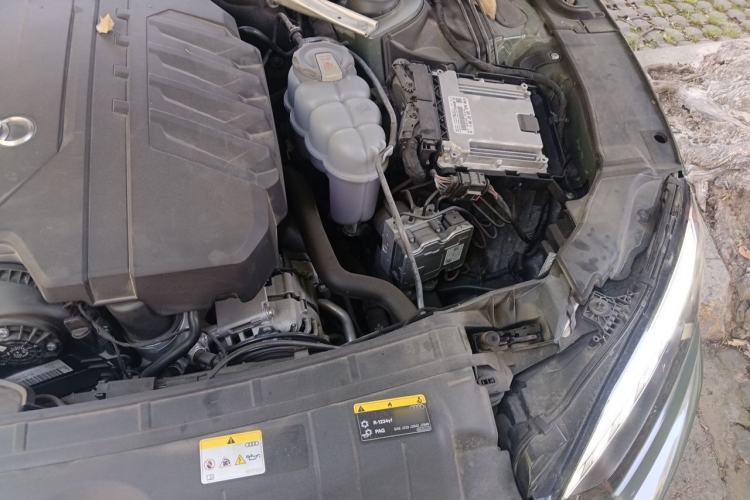 Used Audi A5 2023 Sportback 40 TFSI quattro Luxury Dynamic Edition Engine Bay Left