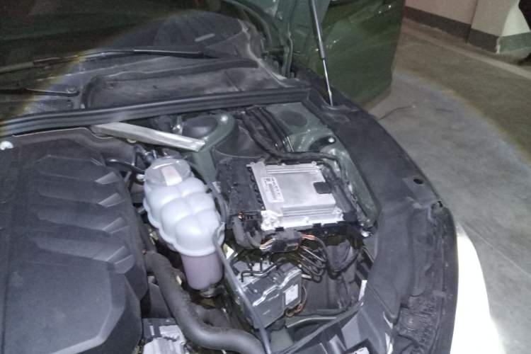 Used Audi A5 2023 Sportback 40 TFSI quattro Luxury Dynamic Edition Engine Bay Left