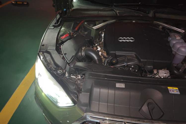 Used Audi A5 2023 Sportback 40 TFSI quattro Luxury Dynamic Edition Engine Bay Right