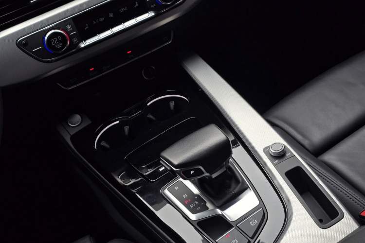 Used Audi A5 2023 Sportback 40 TFSI Fashionable and Dynamic Model Interior 10