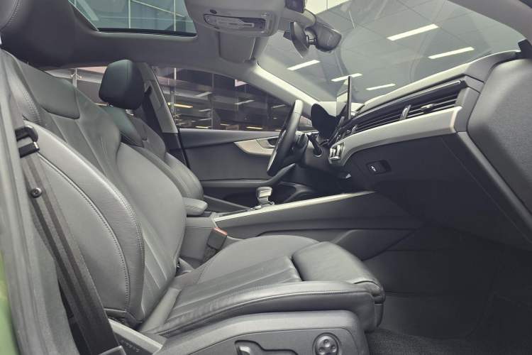 Used Audi A5 2023 Sportback 40 TFSI Fashionable and Dynamic Model Interior 11
