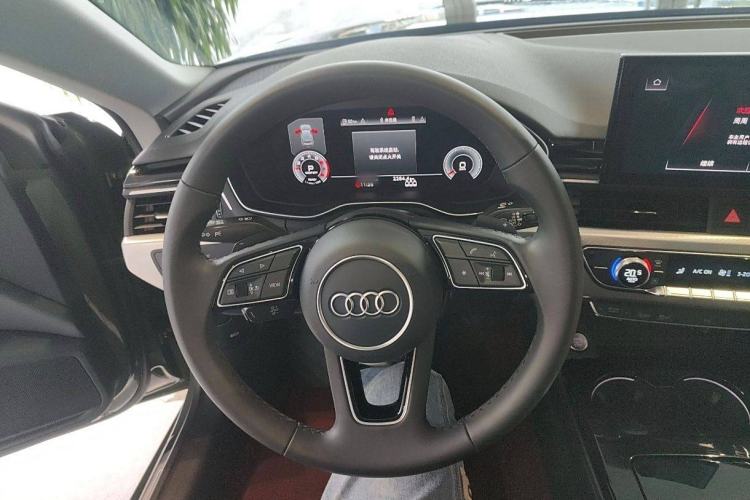 Used Audi A5 2023 Sportback 40 TFSI Fashionable and Dynamic Model Interior 2
