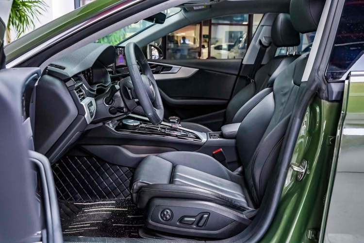 Used Audi A5 2023 Sportback 40 TFSI Fashionable and Dynamic Model Interior 3