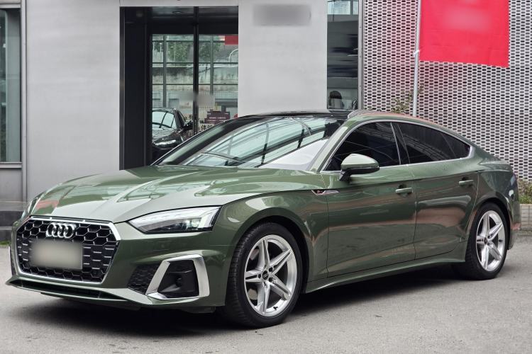 Used Audi A5 2023 Sportback 40 TFSI Fashionable and Dynamic Model Guazi used car, China used car export, Used car for sale, Used cars, Cheapest cars for sale
