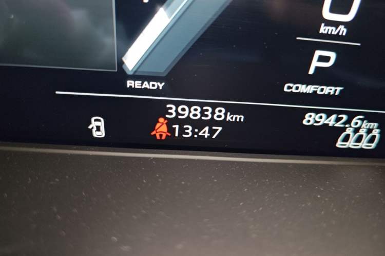 Used Audi A5 2023 Sportback 40 TFSI quattro Luxury Dynamic Edition Odometer Close Up