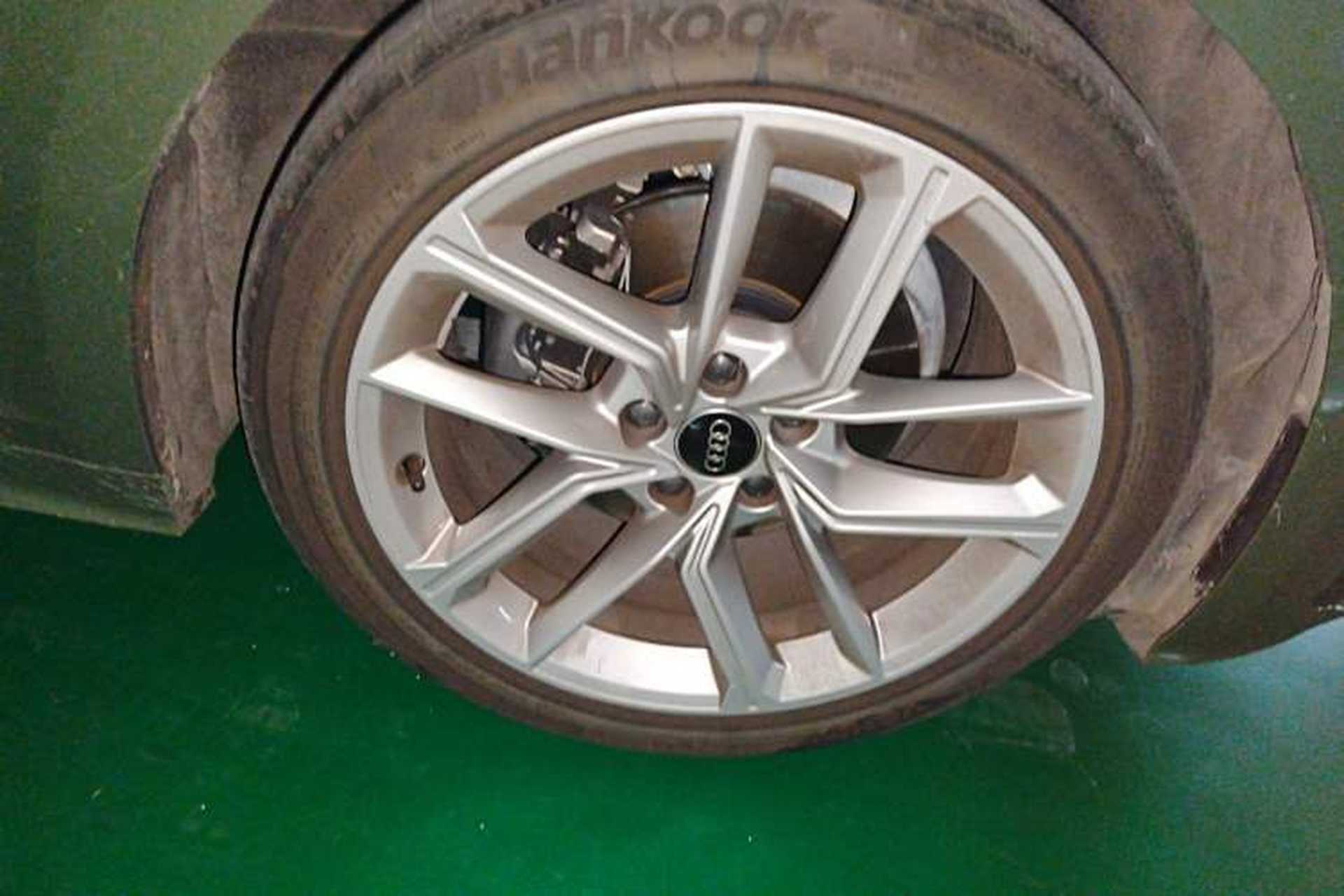 Used Audi A5 2023 Coupe 40 TFSI Fashionable and Dynamic Model Right Front Wheel Hub