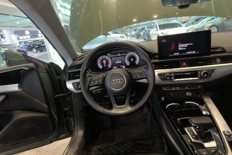 Used Audi A5 2023 Sportback 40 TFSI Fashionable and Dynamic Model Steering Wheel