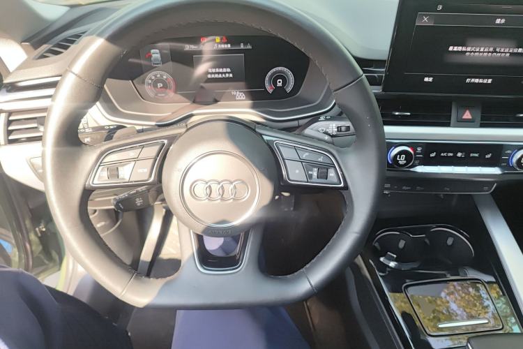 Used Audi A5 2023 Sportback 40 TFSI Fashionable and Dynamic Model Steering Wheel