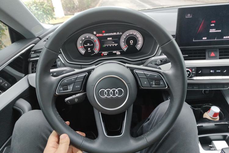 Used Audi A5 2023 Sportback 40 TFSI quattro Luxury Dynamic Edition Steering Wheel