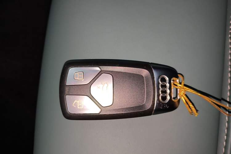 Used Audi A5 2023 Sportback 40 TFSI Fashionable and Dynamic Model Vehicle Key
