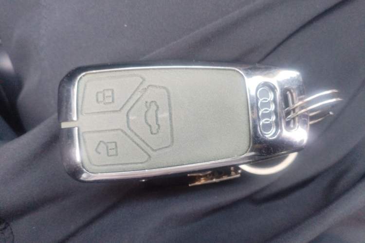 Used Audi A5 2023 Sportback 40 TFSI Fashionable and Dynamic Model Vehicle Key