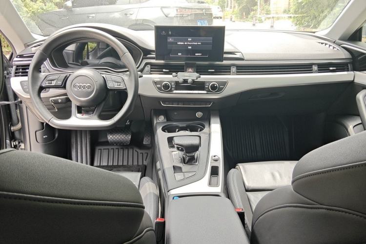 Used Audi A5 2023 Sportback 40 TFSI Fashionable and Dynamic Model Center Console