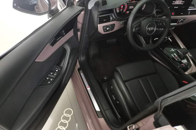 Used Audi A5 2023 Sportback 40 TFSI Fashionable and Dynamic Model Driver Seat