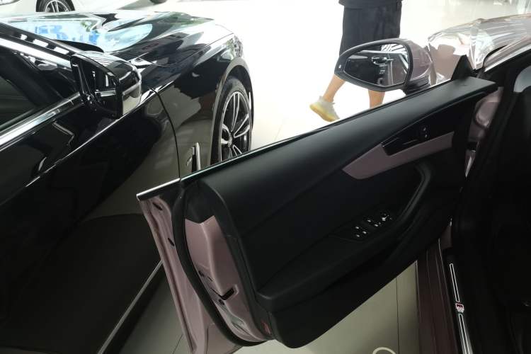 Used Audi A5 2023 Sportback 40 TFSI Fashionable and Dynamic Model Left Front Door Interior