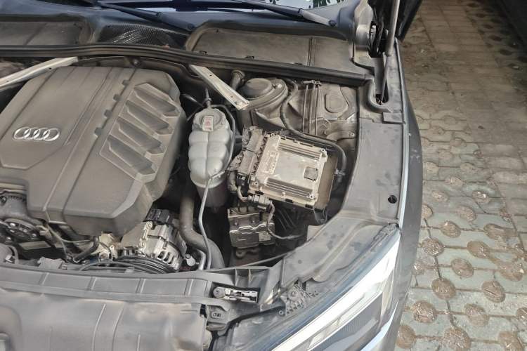 Used Audi A5 2023 Sportback 40 TFSI Fashionable and Dynamic Model Engine Bay Left