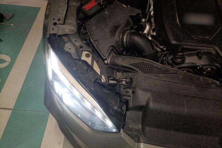 Used Audi A5 2023 Sportback 40 TFSI quattro Luxury Dynamic Edition Engine Bay Right